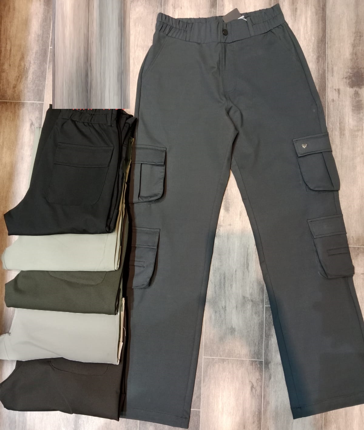 product-img-CARGO JEANS