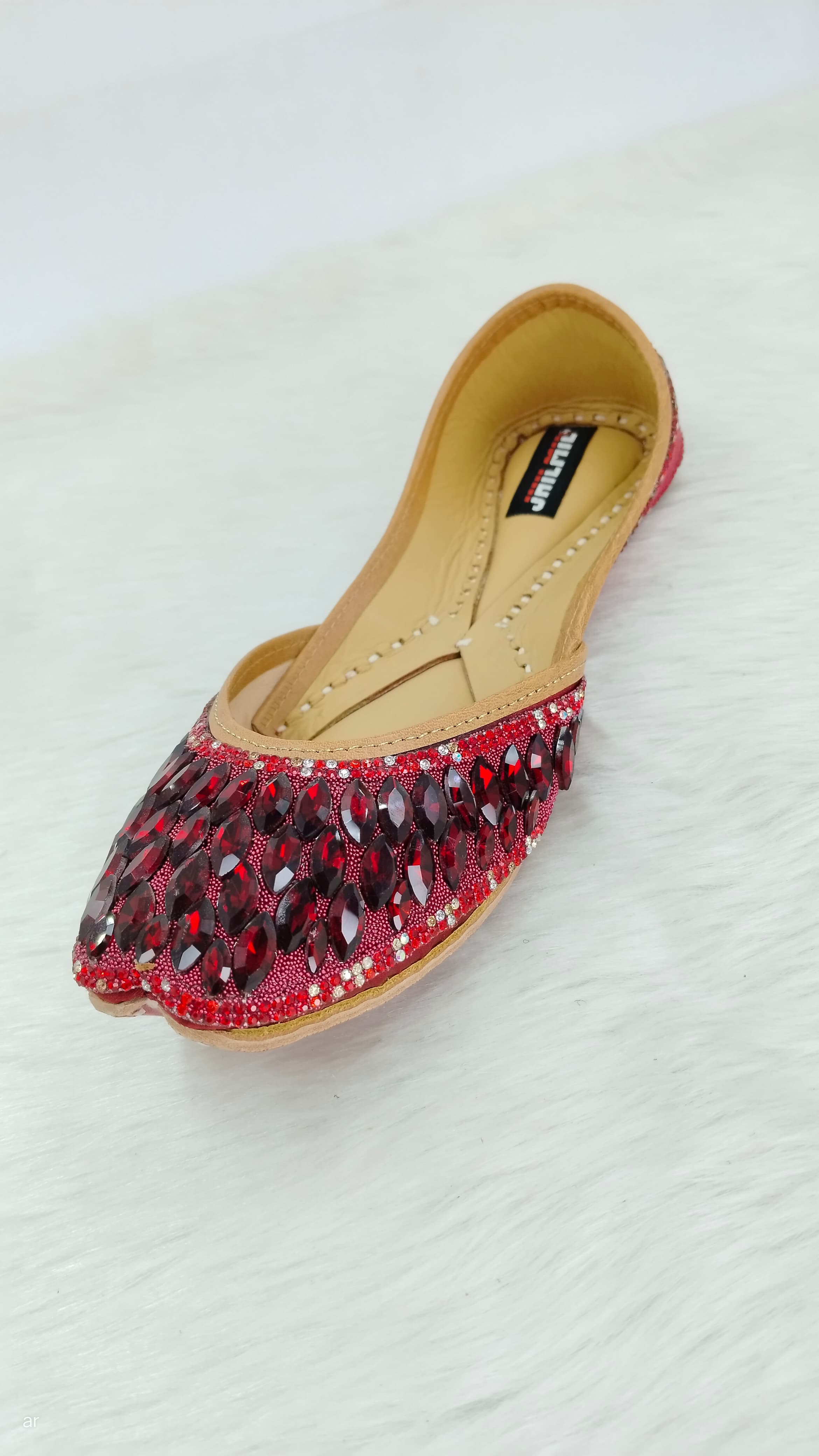 product-img-JUTTI